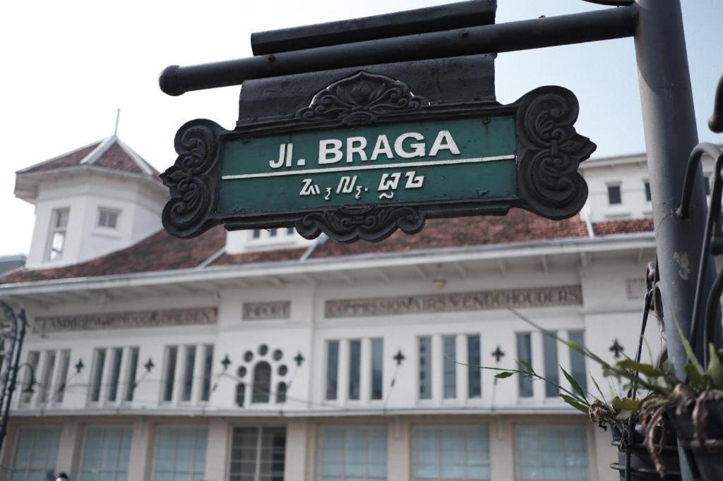 Gania Hotel Bandung Ngoại thất bức ảnh